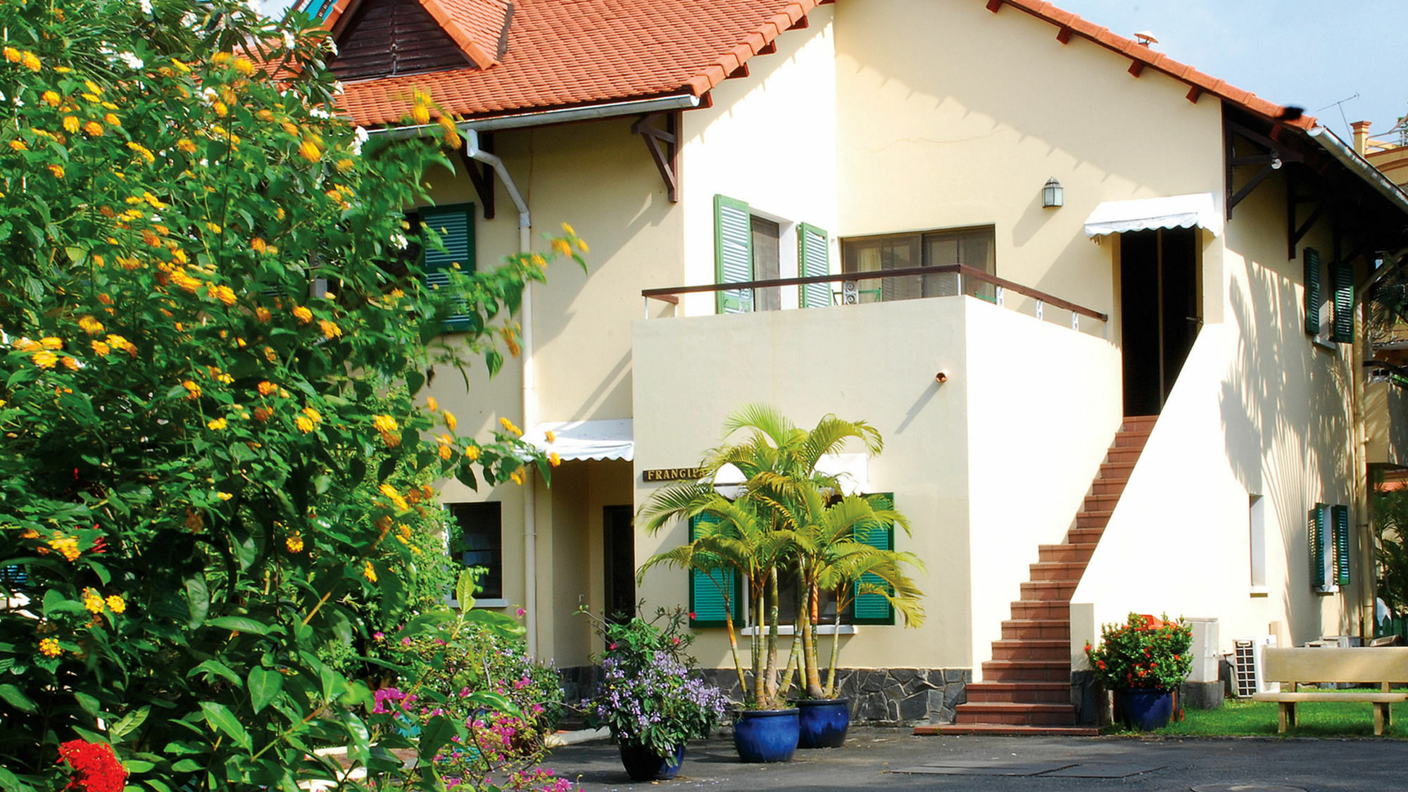 Saigon Village Ho Chi Minh City Exterior photo